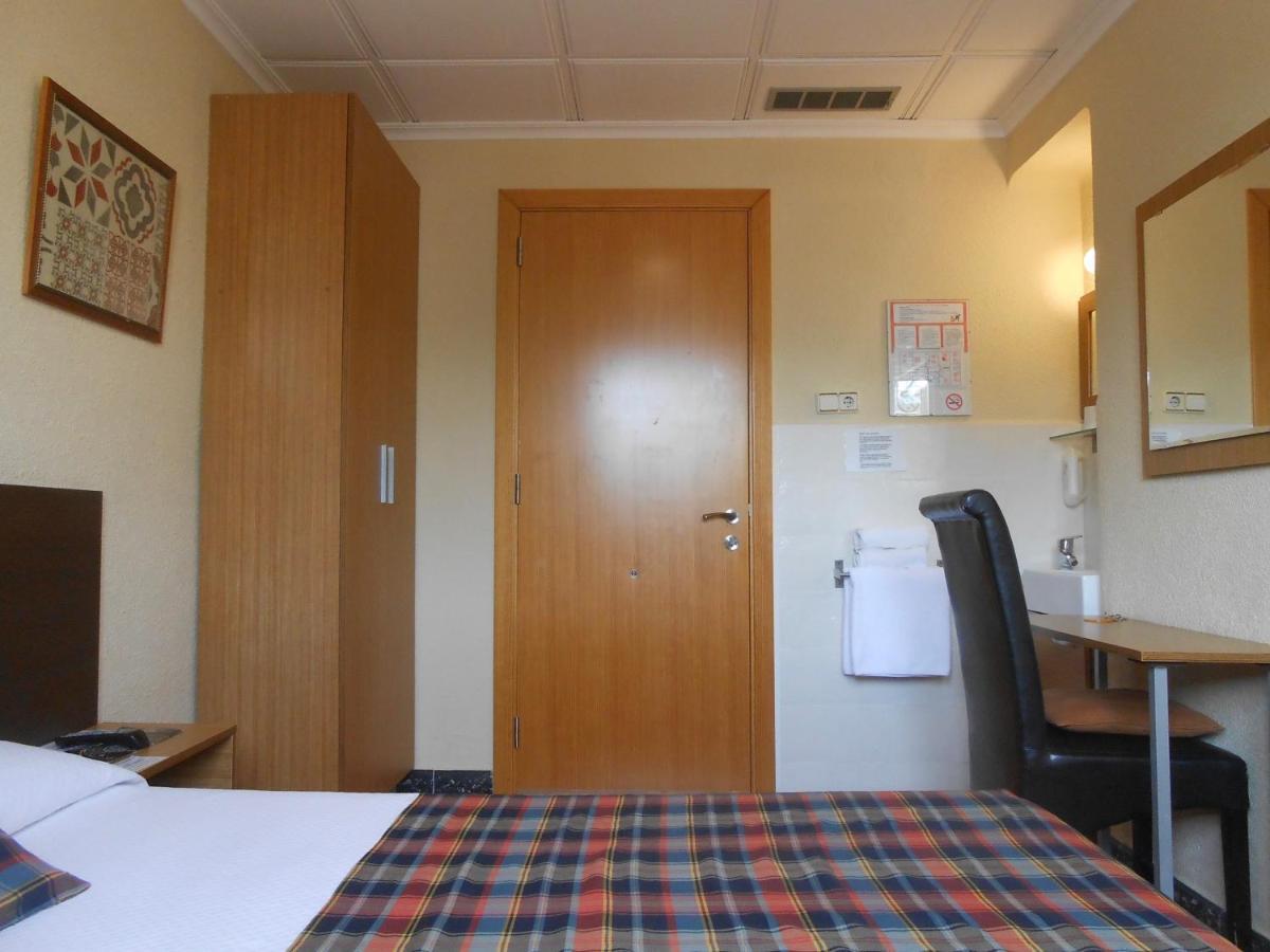 Hostal El Callejon Tarragona Exteriér fotografie